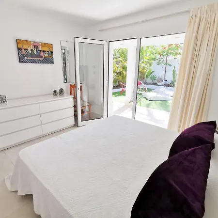 Bungalow Solycan 35 With Hot Tub By Pride Properties Gc Сasa de vacaciones