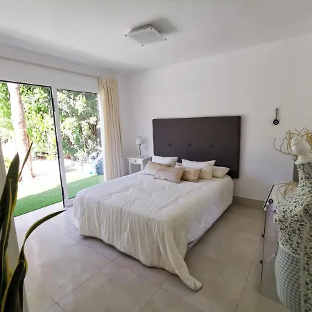 Сasa de vacaciones Bungalow Solycan 35 With Hot Tub By Pride Properties Gc San Bartolomé
